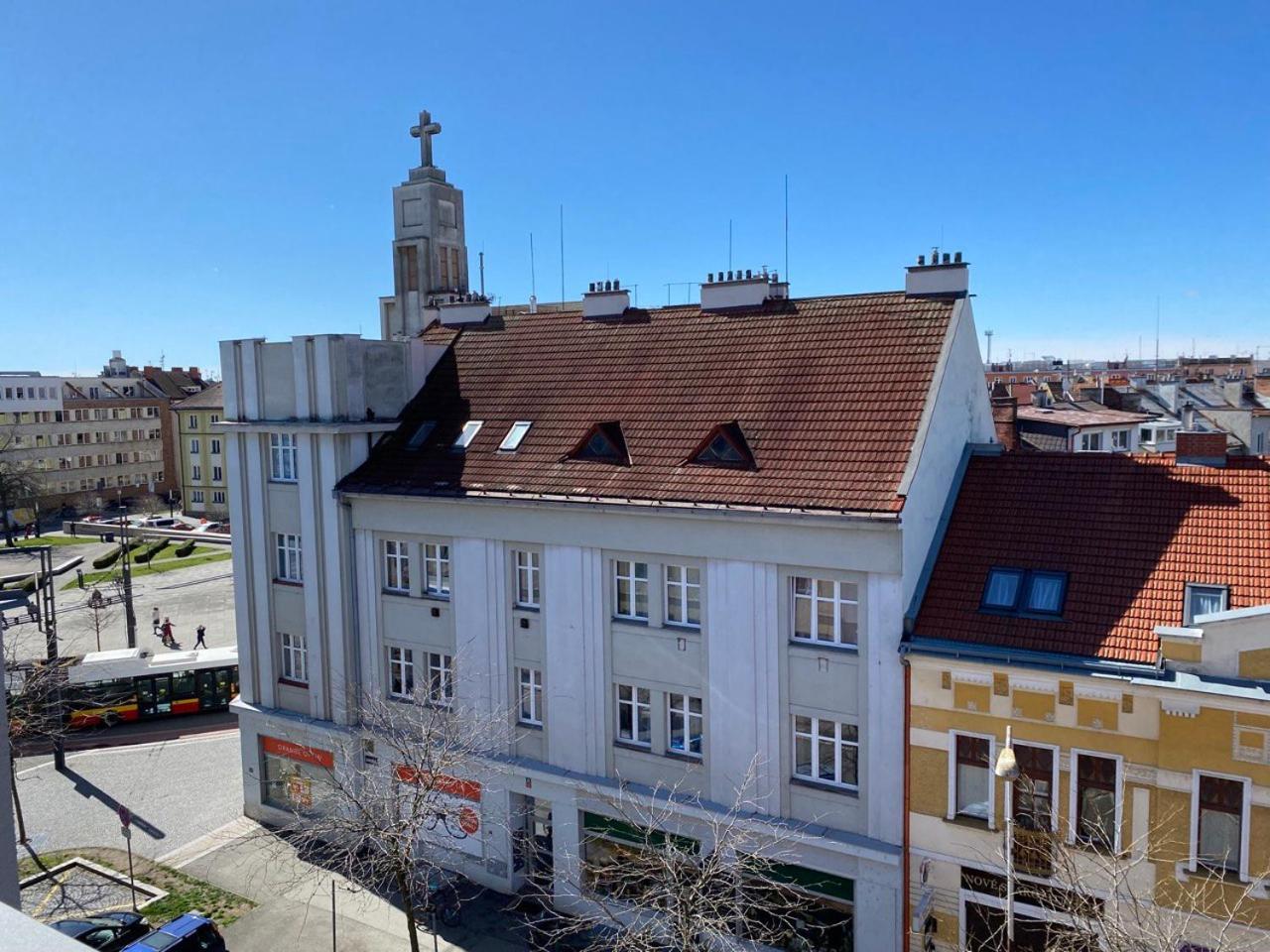 Perla Hradce 202 Hradec Kralove Exterior foto
